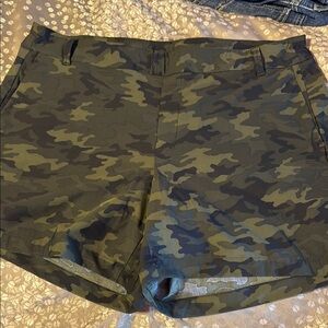 SPANX Green Camouflage Shorts